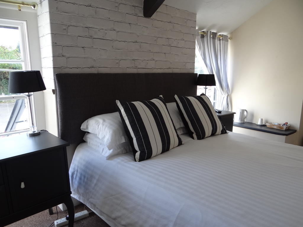 The Dundry Inn Winford Room photo